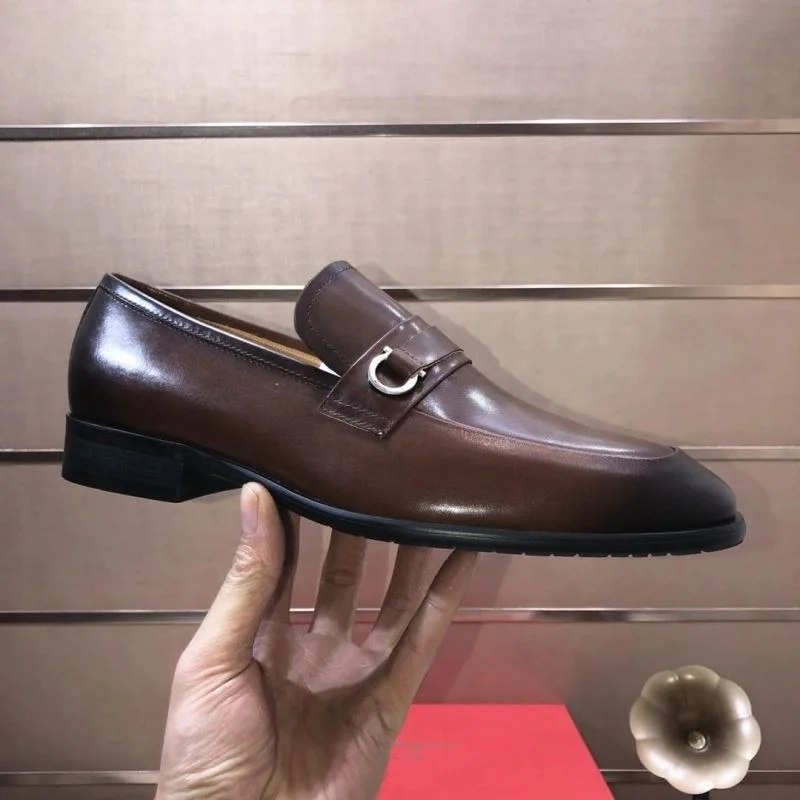 Compact Ferragamo Shoes 14091