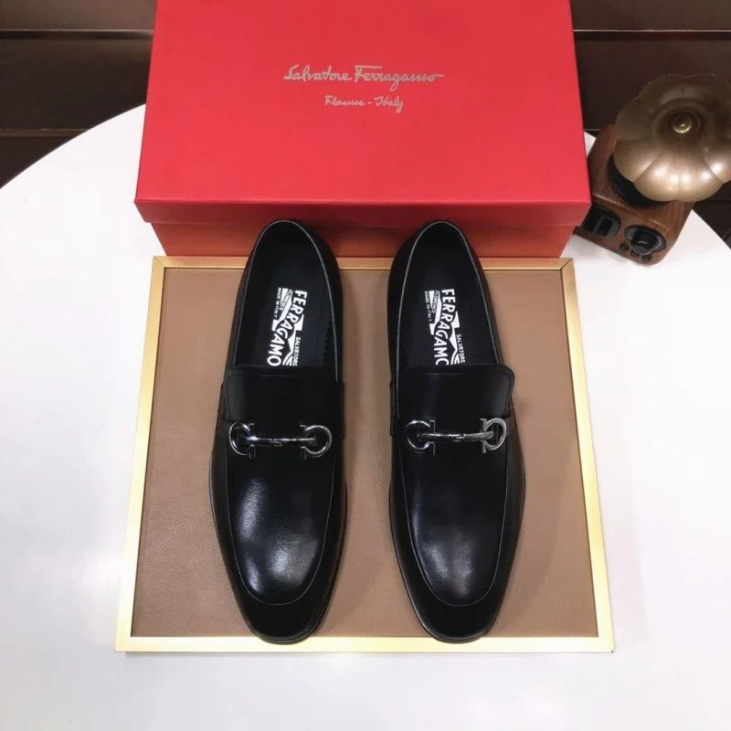 UrbanChic Ferragamo Shoes 14086