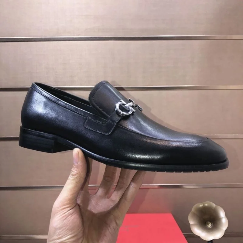 UrbanChic Ferragamo Shoes 14086