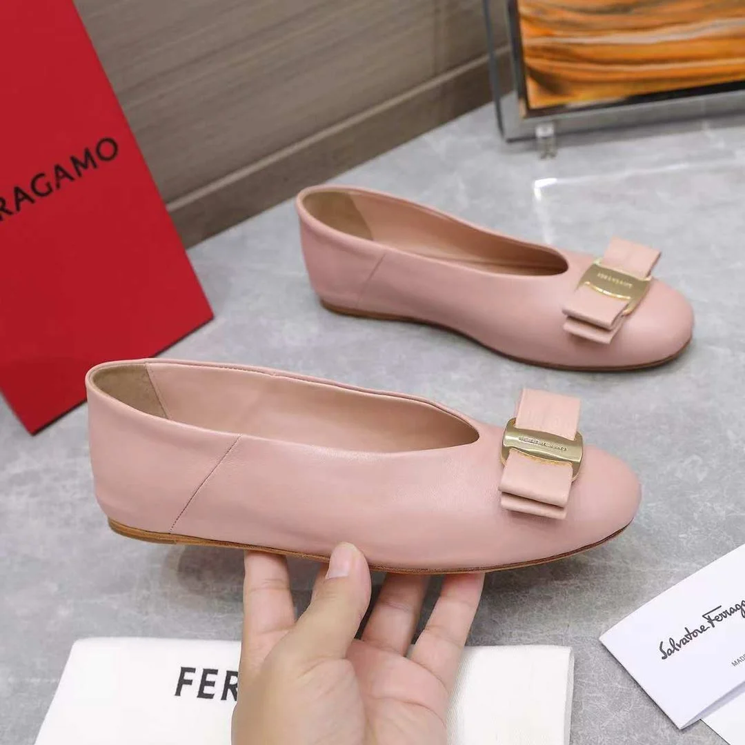 Ferragamo Shoes Classic 6507