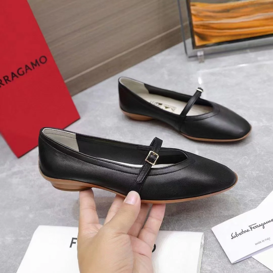 Ferragamo Shoes Versatile 6519