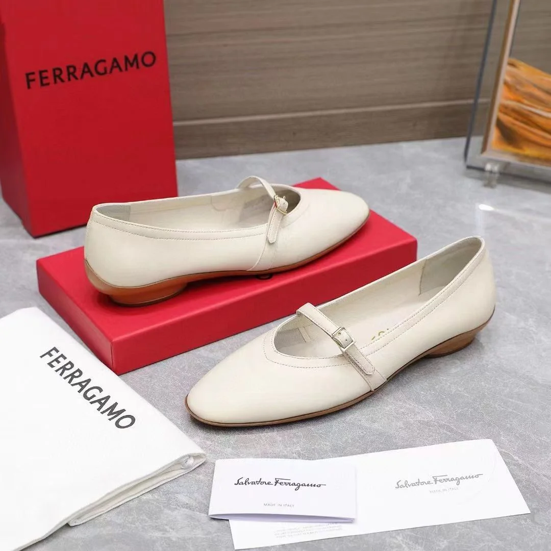 Ferragamo Shoes Classic 6524