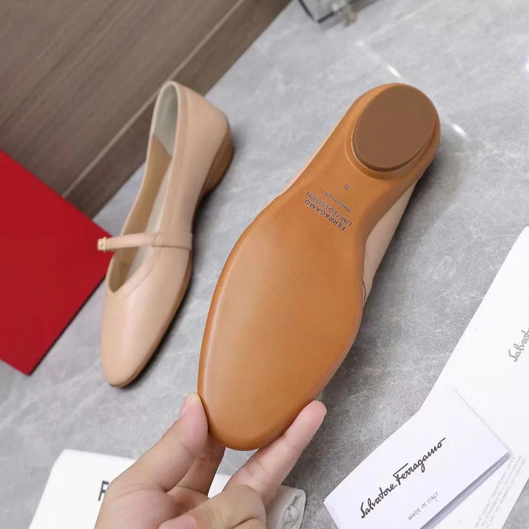 Contemporary Ferragamo Shoes 6563