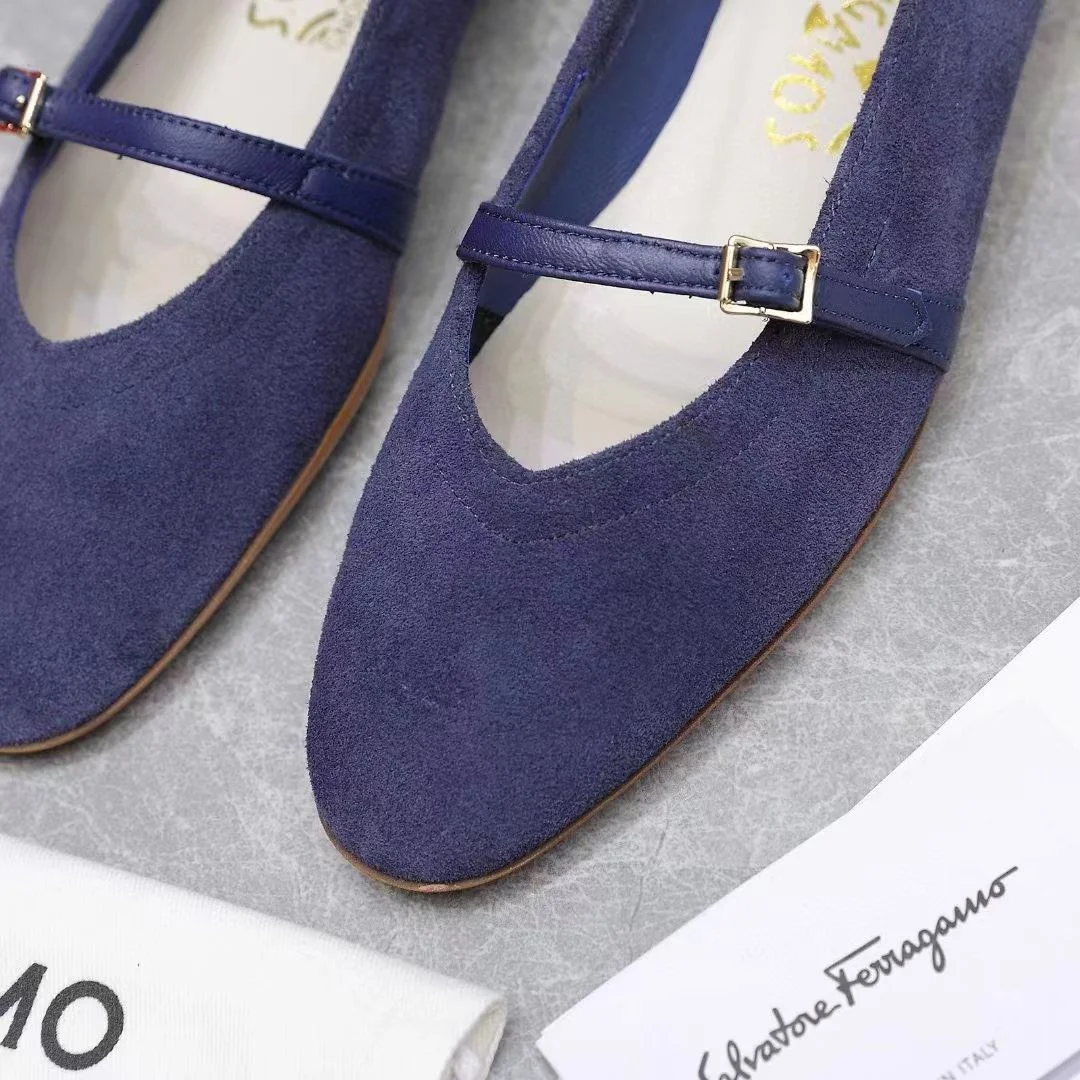 Modern Ferragamo Shoes 6498