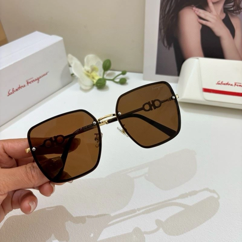 Ferragamo Sunglasses SmartChoice 279326