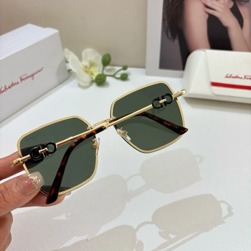 Ferragamo Sunglasses Comfortable 279329