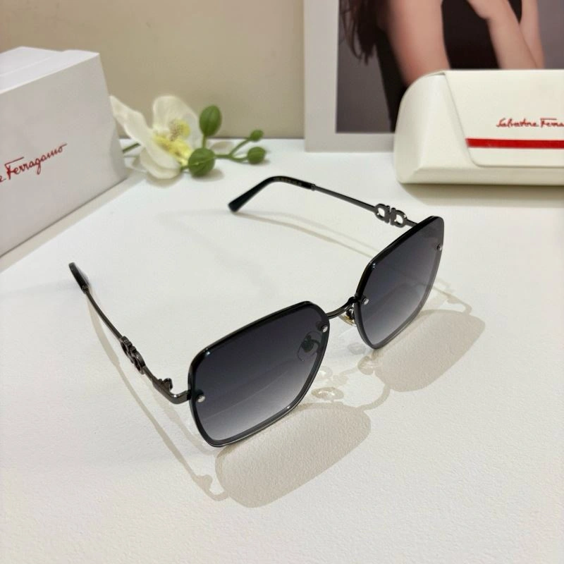 Ferragamo Sunglasses BestValue 279328