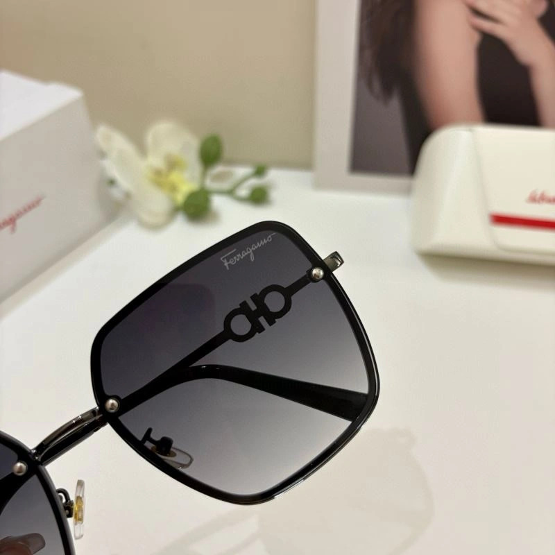 Ferragamo Sunglasses BestValue 279328