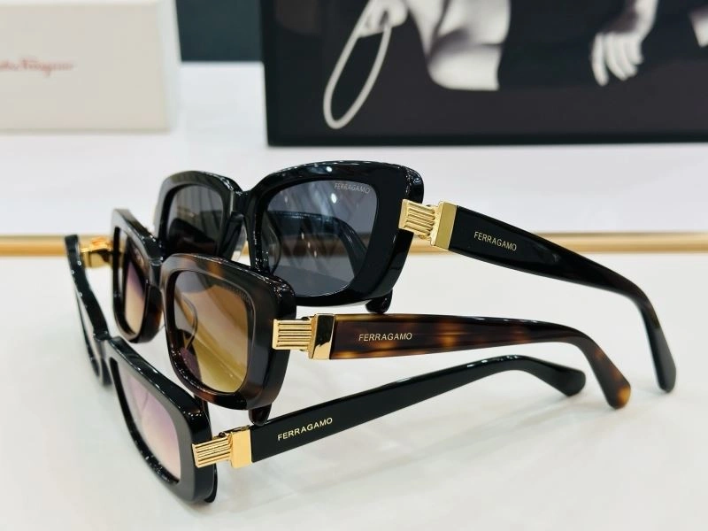 Ferragamo Sunglasses Chic 279343