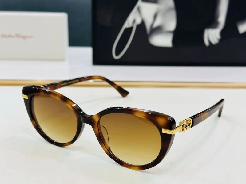 Ferragamo Sunglasses Affordable 279337