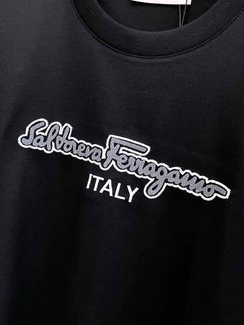 Stretchable Ferragamo T-Shirts 161721