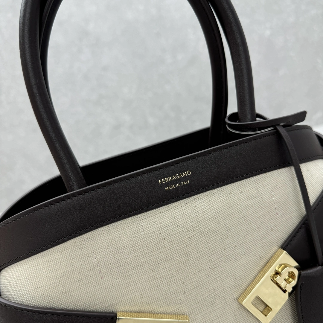 Ferragamo Top Handle Bags Sporty 69611
