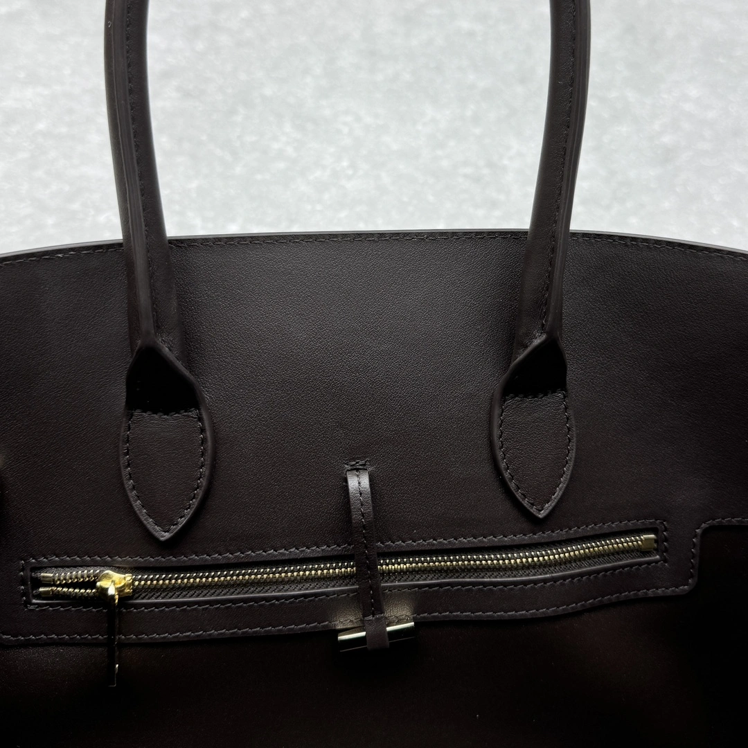 Ferragamo Top Handle Bags Sporty 69611