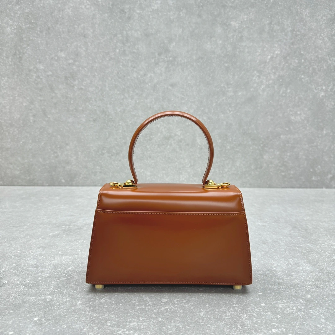 Casual Ferragamo Top Handle Bags 69617