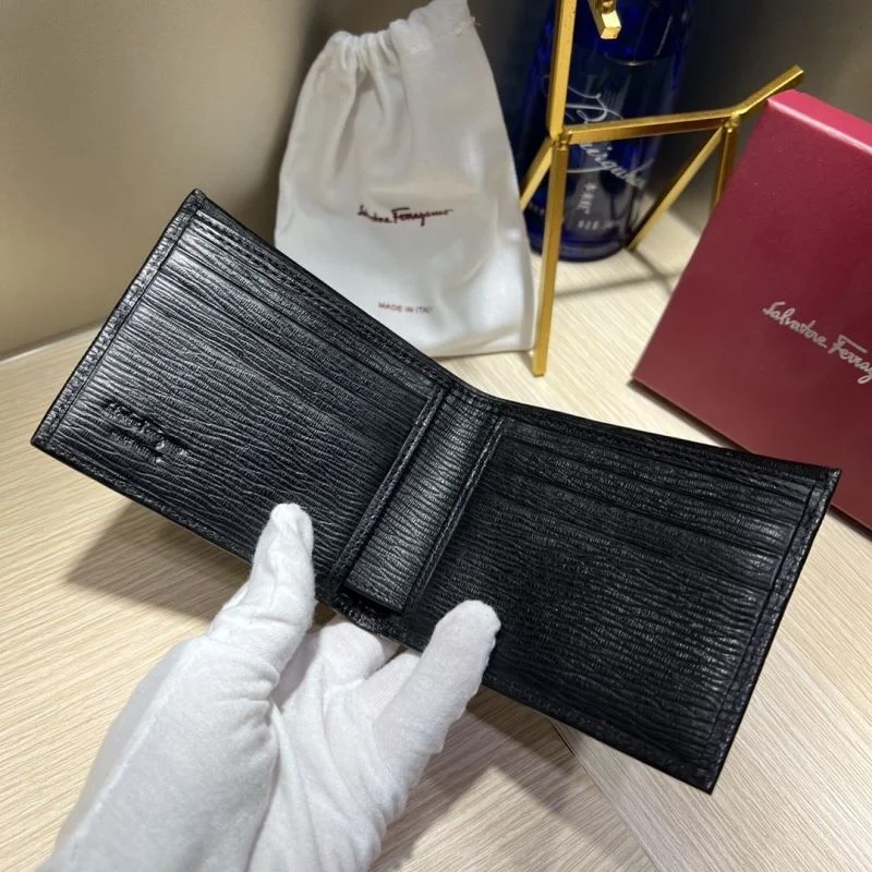 Vibrant Ferragamo Wallets Purse 38600