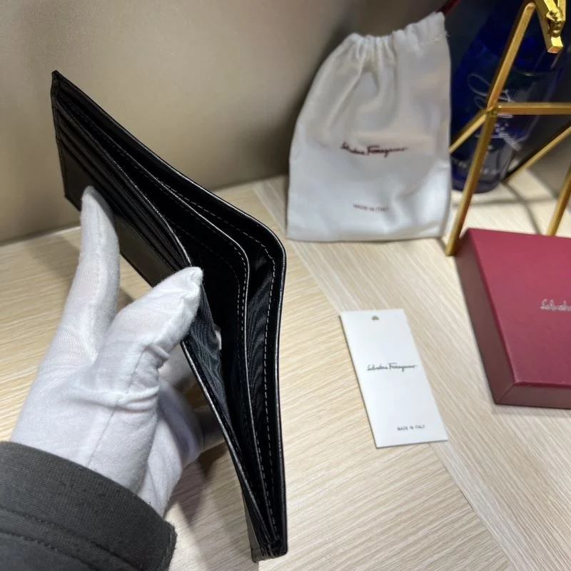 Thermal Ferragamo Wallets Purse 38599