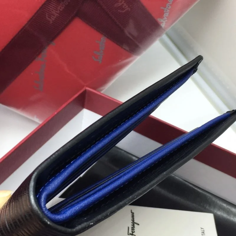 Thermal Ferragamo Wallets Purse 38599