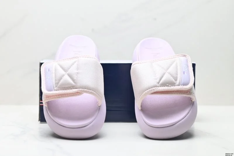 Vibrant Fila Sandals 3545