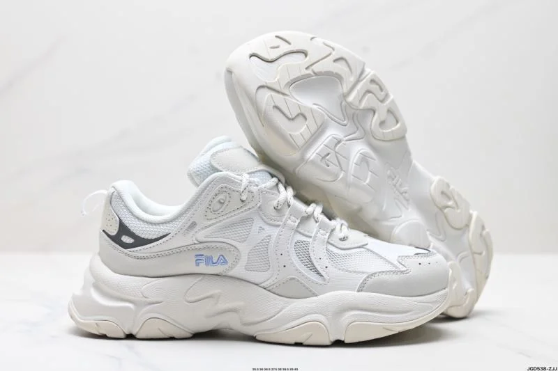 MoistureWicking Fila Shoes 3553