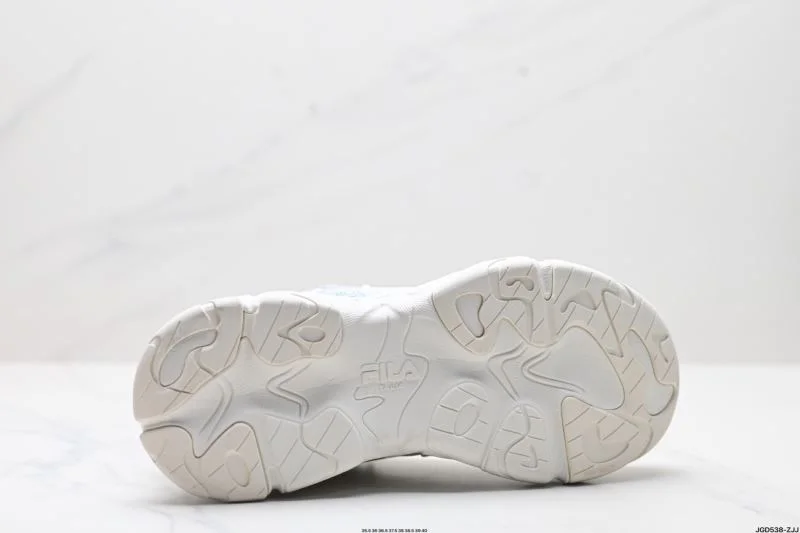 MoistureWicking Fila Shoes 3553