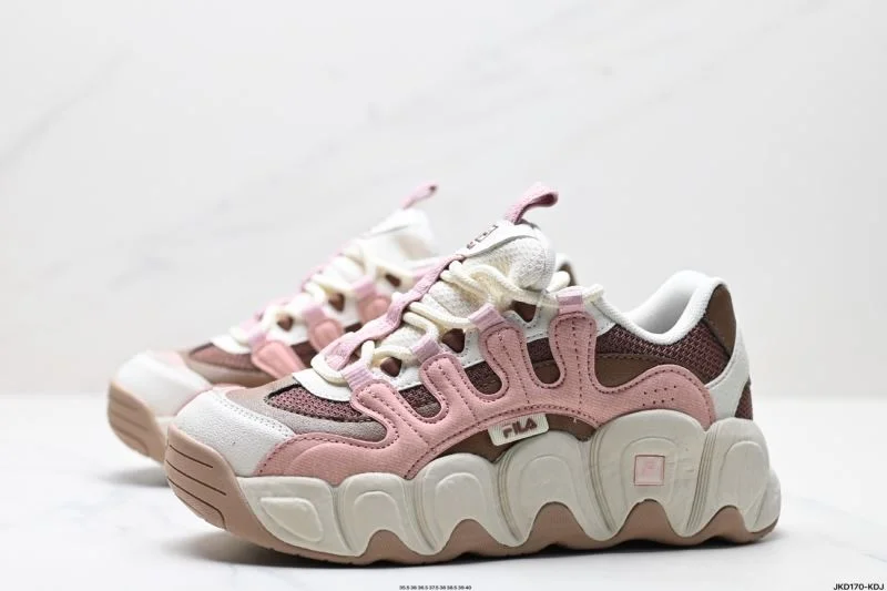 Stretchable Fila Shoes 3558