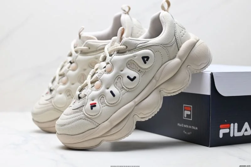 Lightweight Fila Shoes 3588