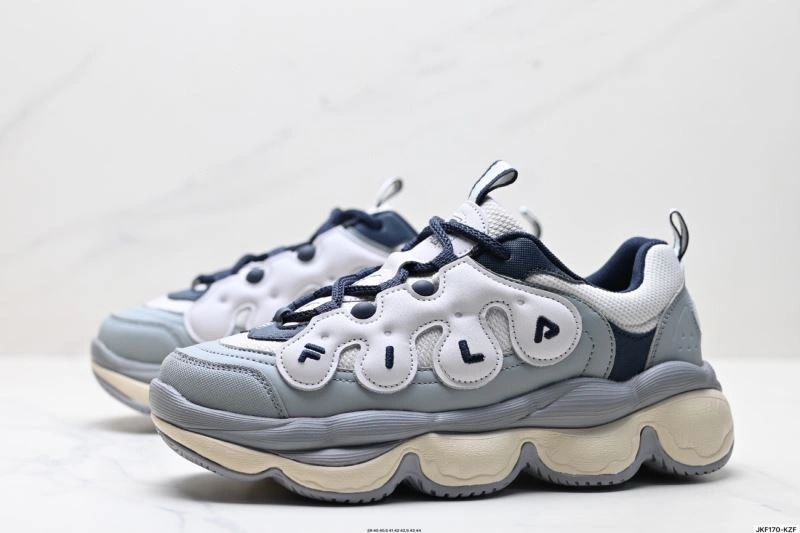 Fashionable Fila Shoes 2467