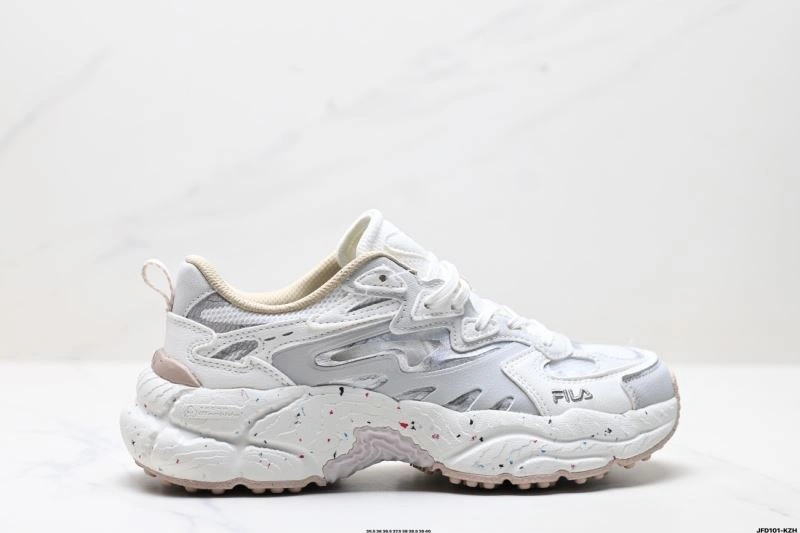Flexible Fila Shoes 2468