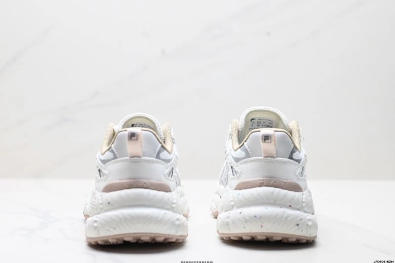 Flexible Fila Shoes 2468