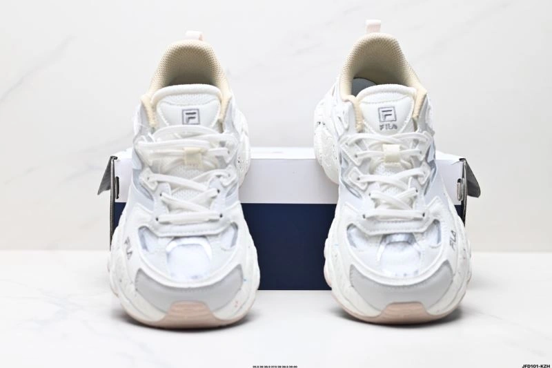 Flexible Fila Shoes 2468