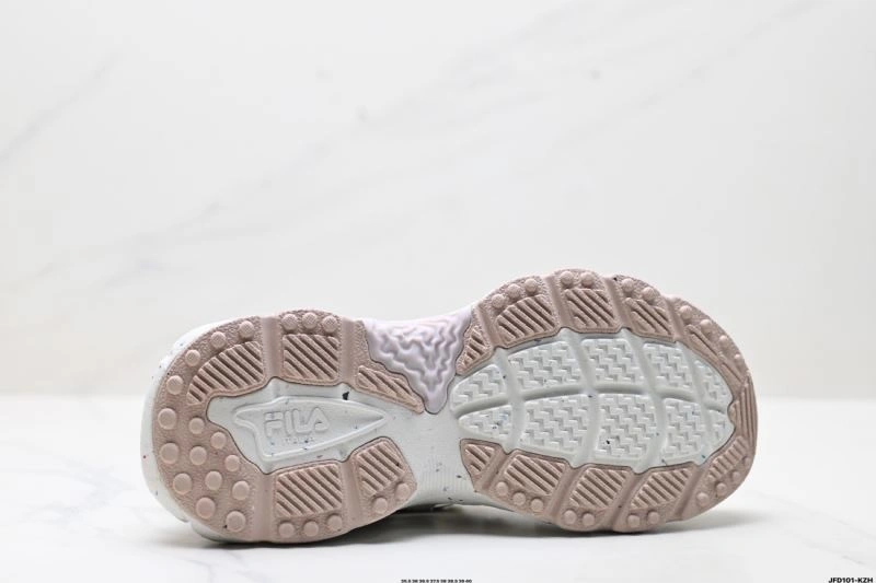 Flexible Fila Shoes 2468