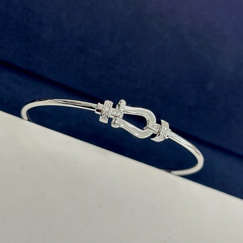 Lightweight Fred Bracelets 213968