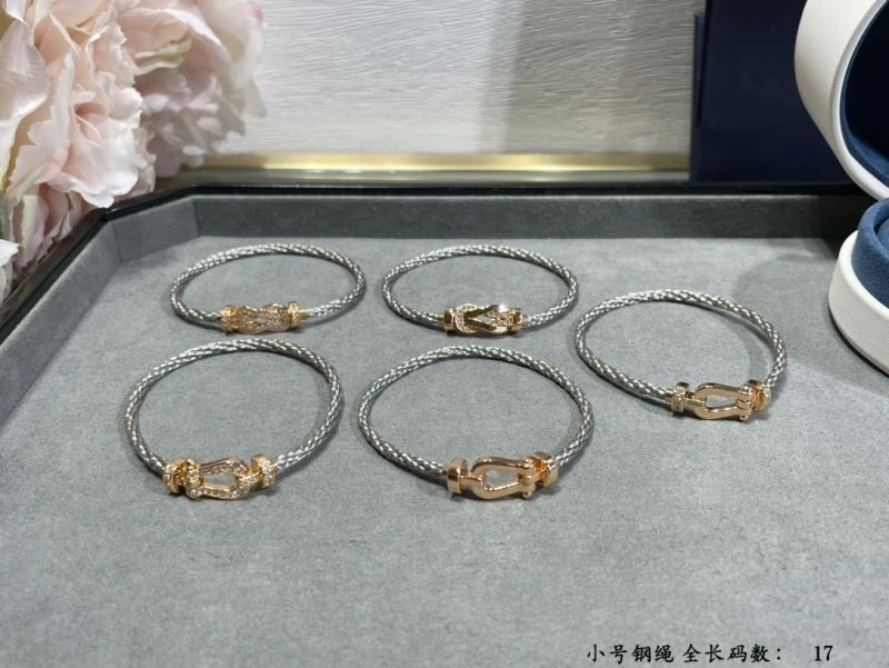 EyeCatching Fred Bracelets 214640