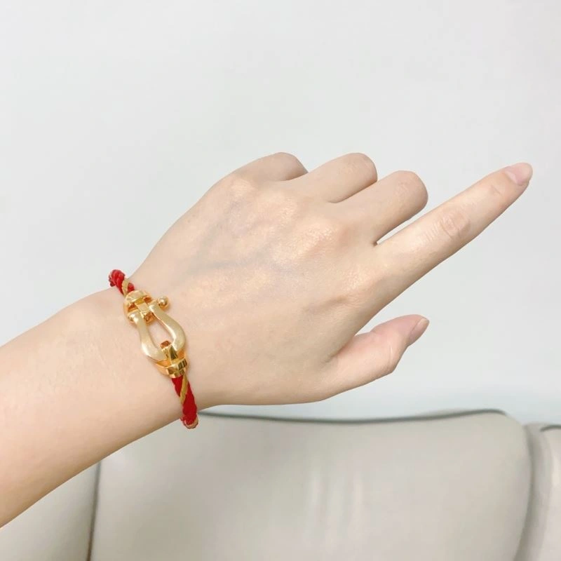 Flexible Fred Bracelets 213017