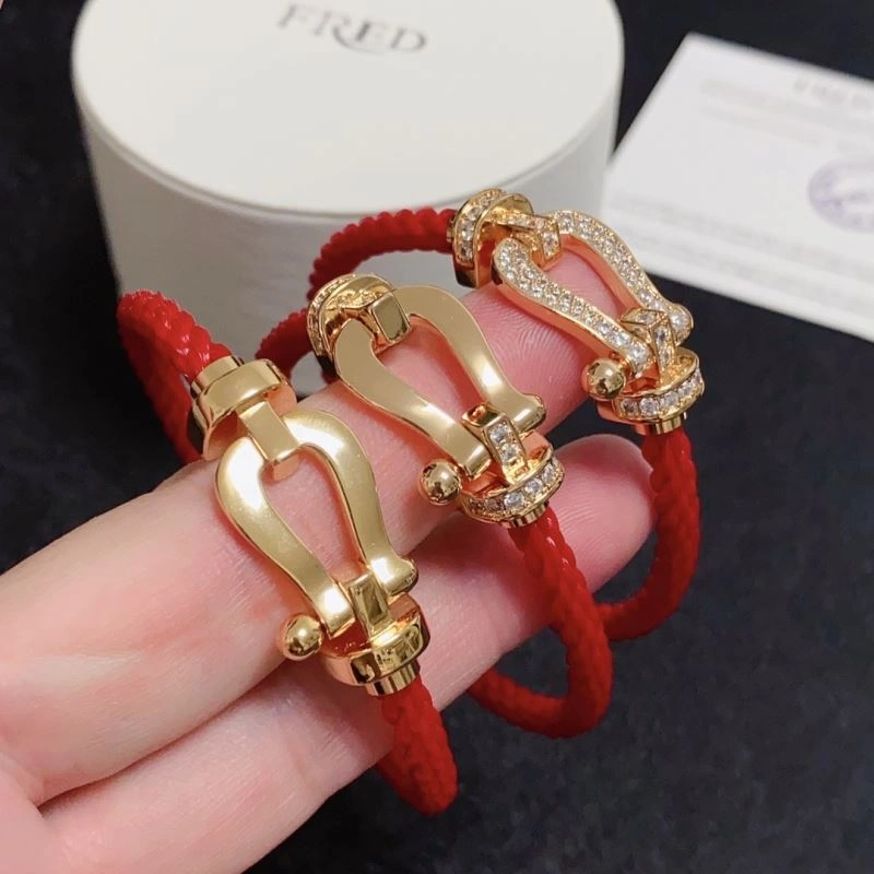 Minimalist Fred Bracelets 213041