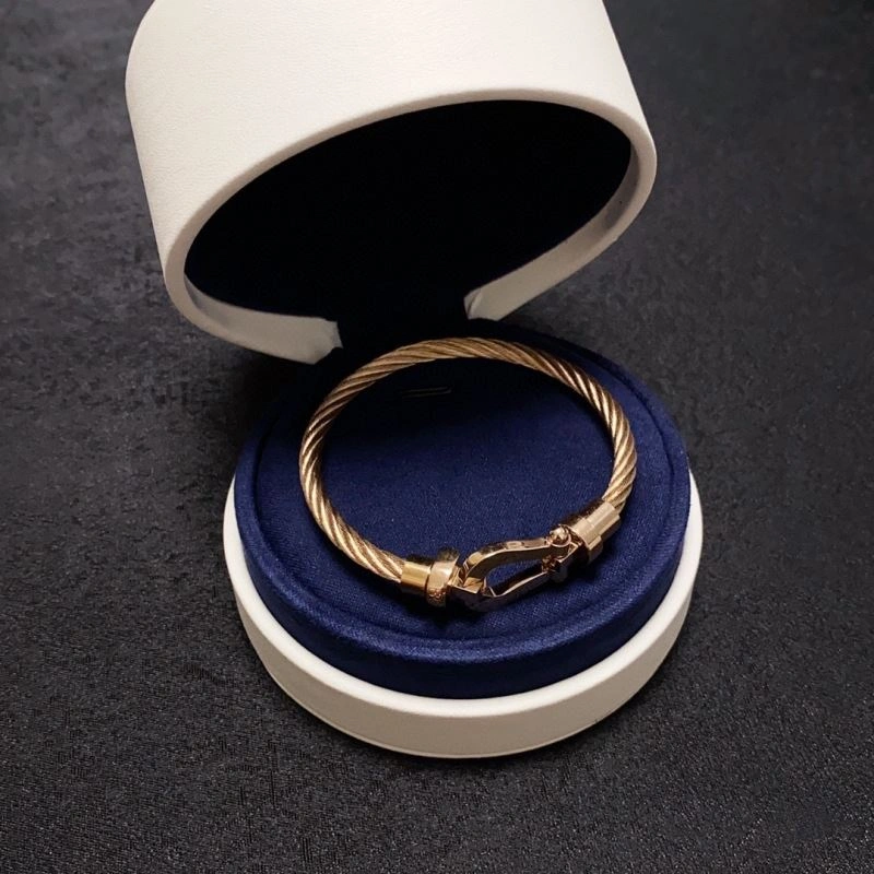 Functional Fred Bracelets 213008