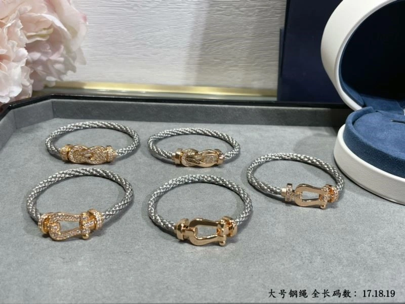 UrbanStyle Fred Bracelets 210812