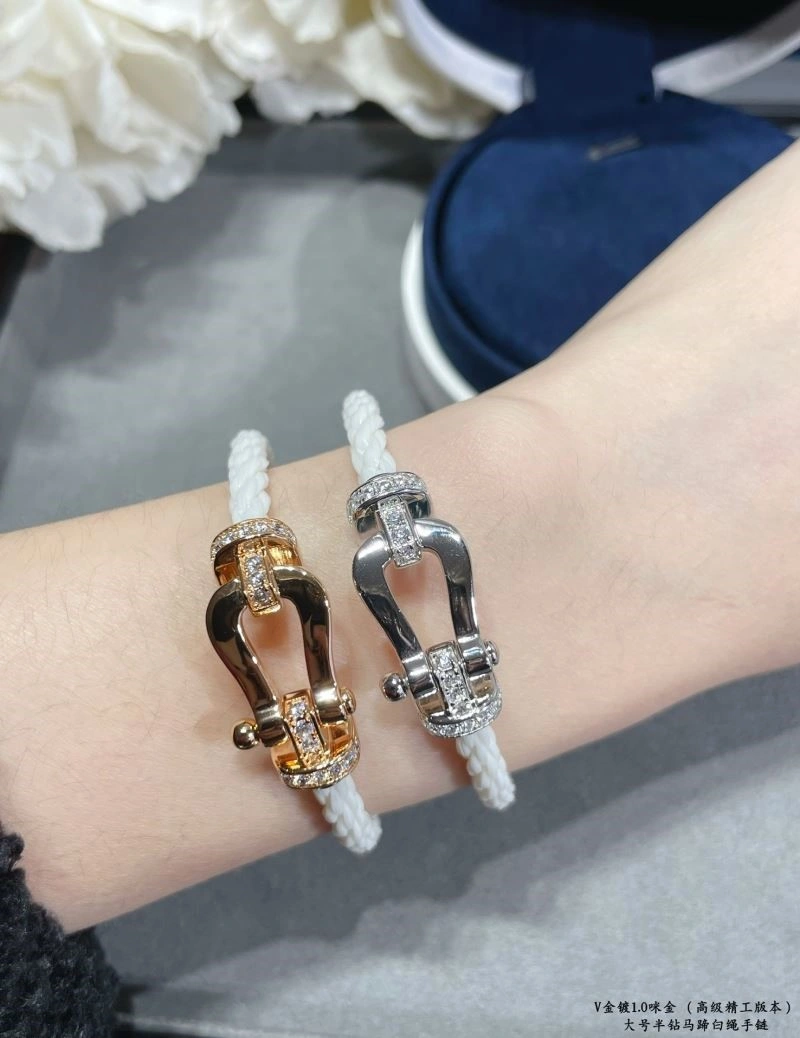 Comfortable Fred Bracelets 210808