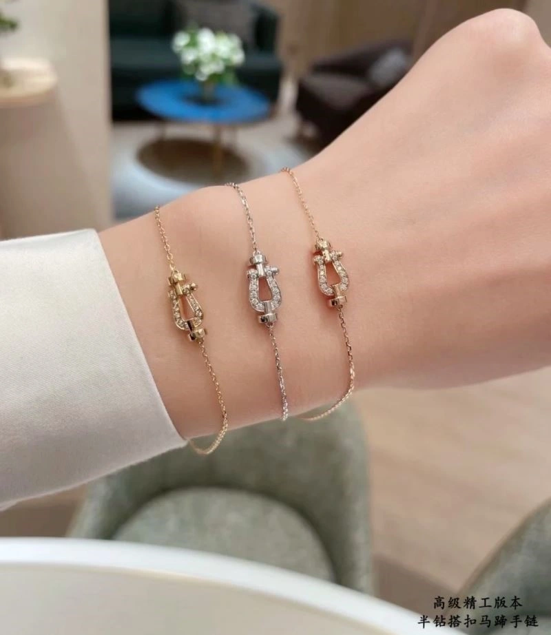 Trendsetting Fred Bracelets 210784