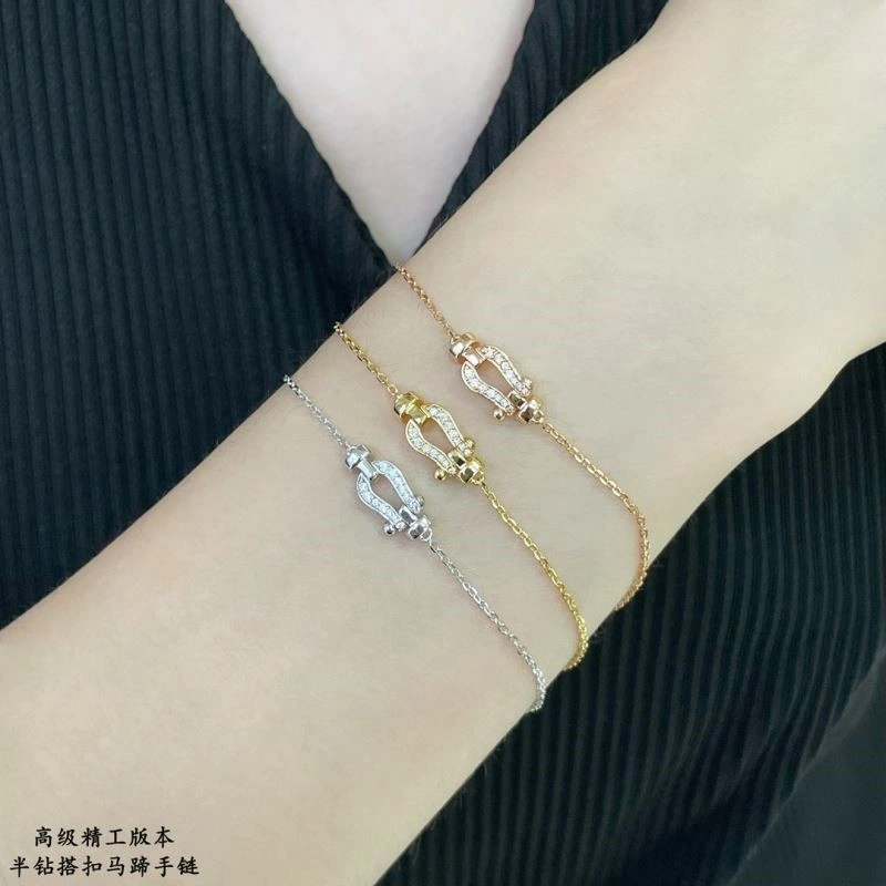 Trendsetting Fred Bracelets 210784