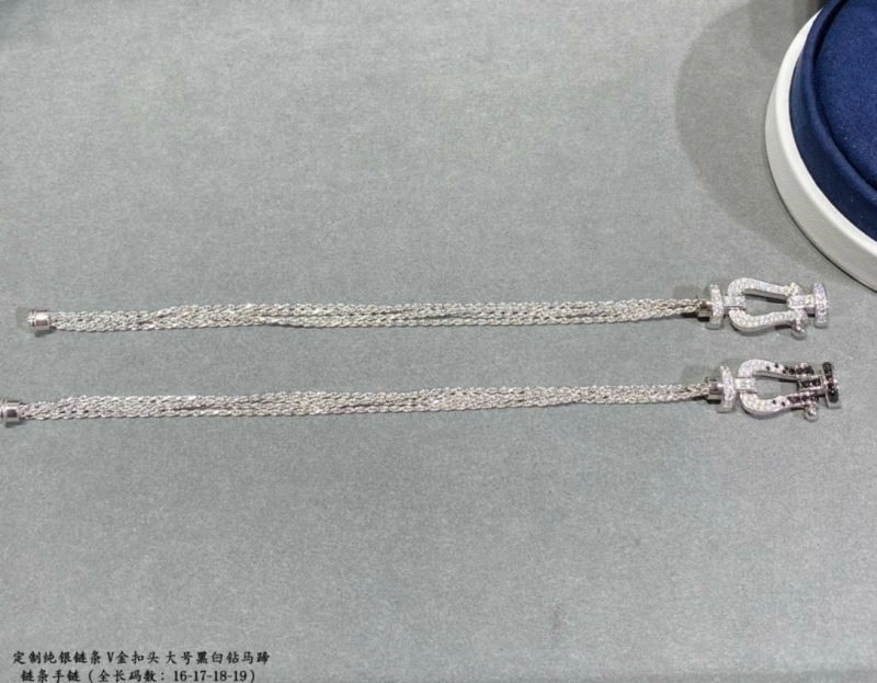 Sleek Fred Bracelets 209899