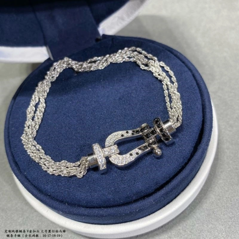 Sleek Fred Bracelets 209899