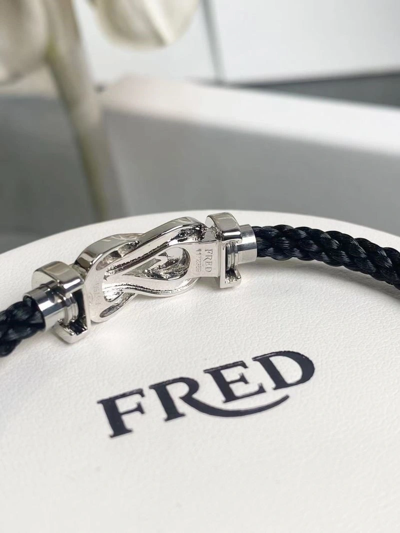 Breathable Fred Bracelets 209340