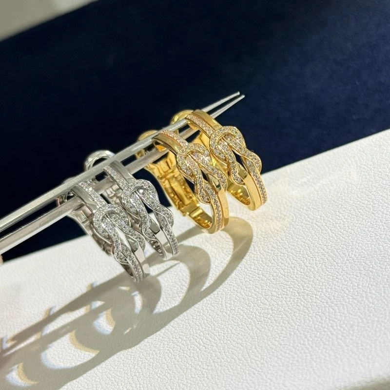 Elegant Fred Earrings 213514
