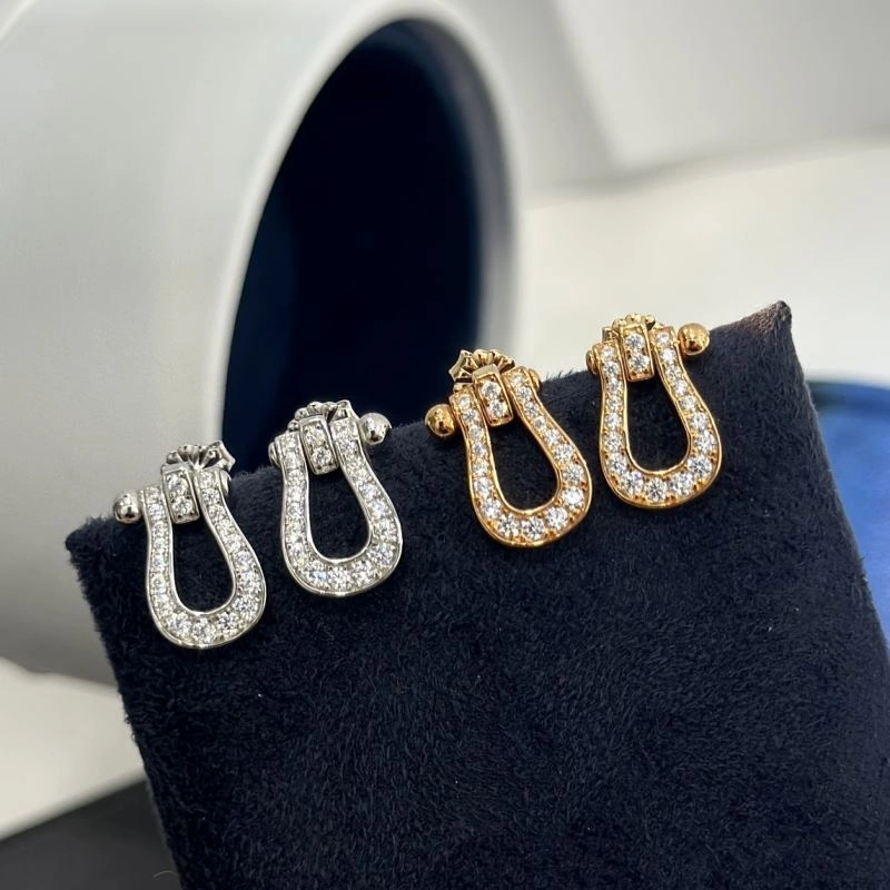 Fred Earrings ZipUp 214275