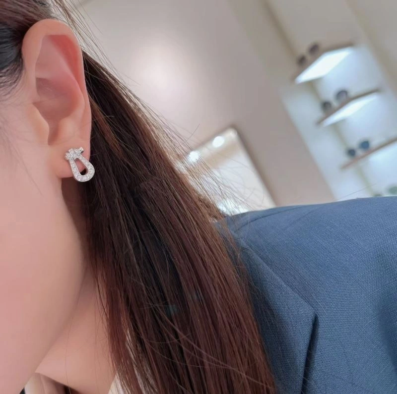 Fred Earrings ZipUp 214275