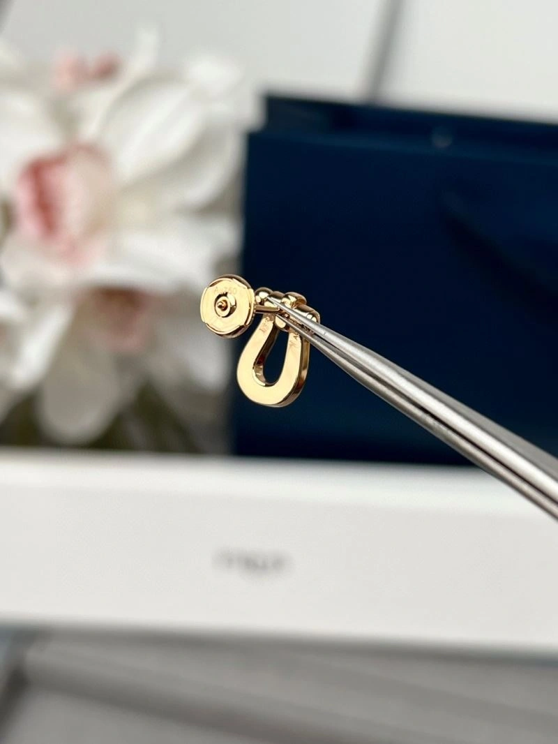 Fred Earrings WaterResistant 211319