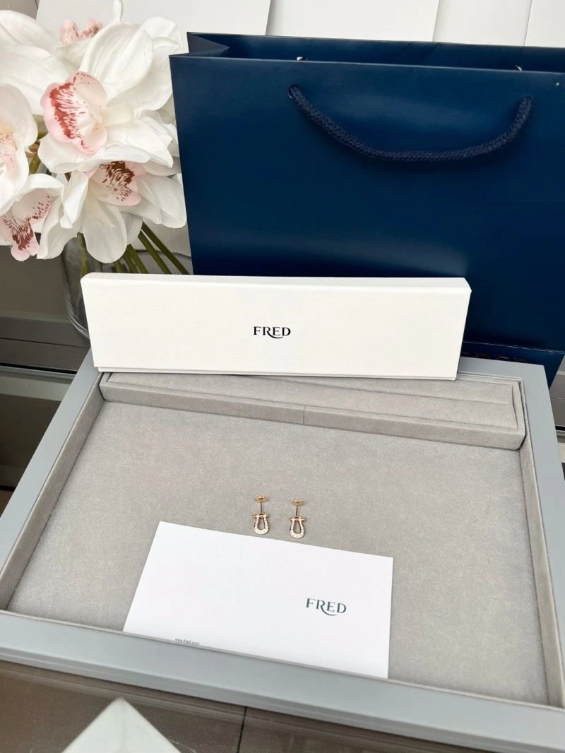 Fred Earrings Premium 210777