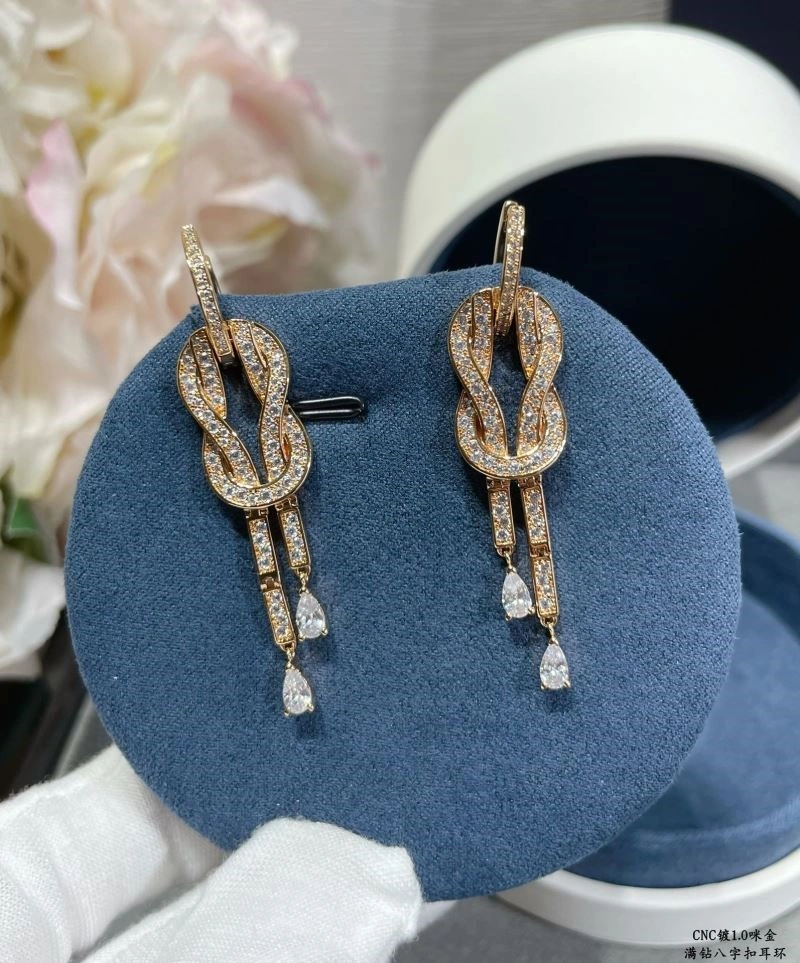 Breathable Fred Earrings 210782