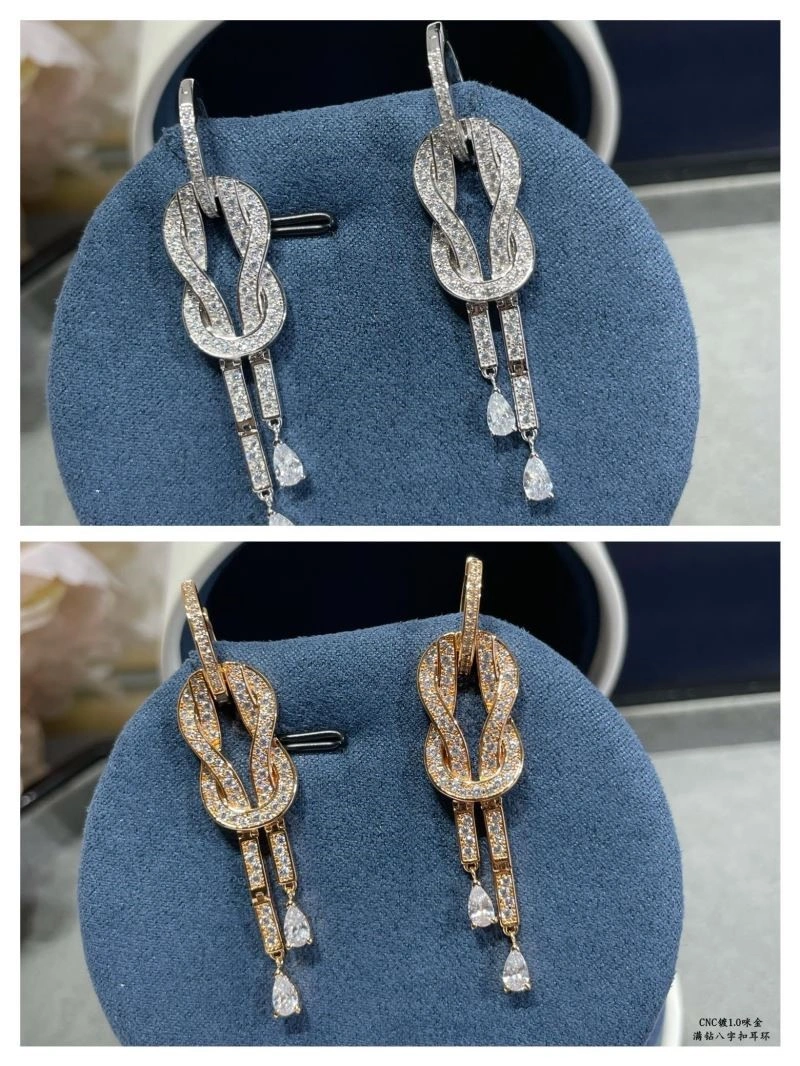 Breathable Fred Earrings 210782